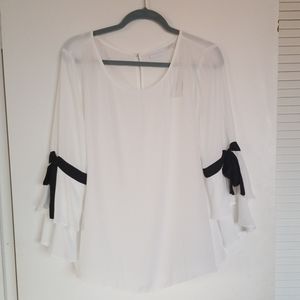 NY&Co NWT L White Bell Sleeve Blouse